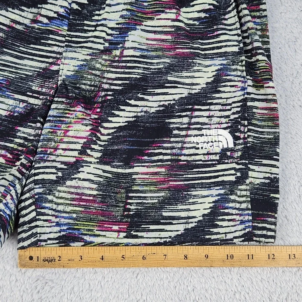 North Face Shorts Mens Med EasyWind Beta WindWall DWR Relaxed Fit Outdoor NEW